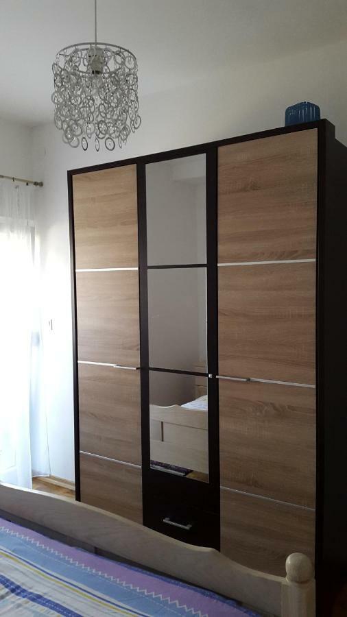 Apartmani Lamani Бибине Екстериор снимка