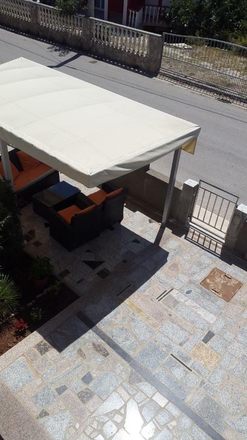 Apartmani Lamani Бибине Екстериор снимка