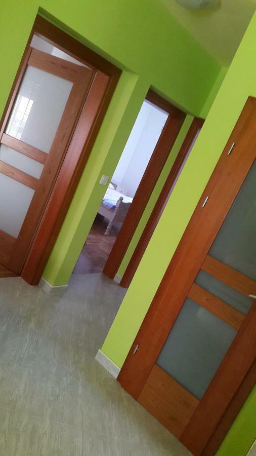 Apartmani Lamani Бибине Екстериор снимка